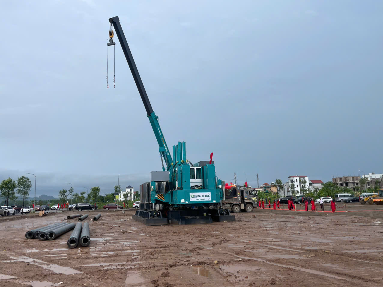 cấu kiện bê tông đại dương tập kết tại dự án nhà ở xã hội ninh bình